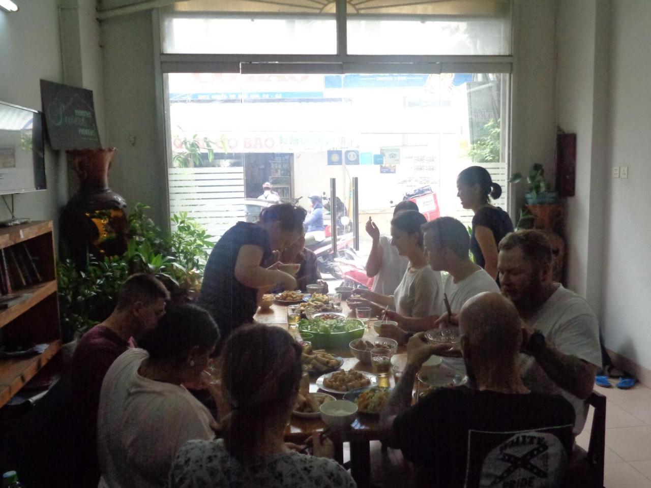 Ms Yang Homestay 2 - Home Cook 호치민 외부 사진